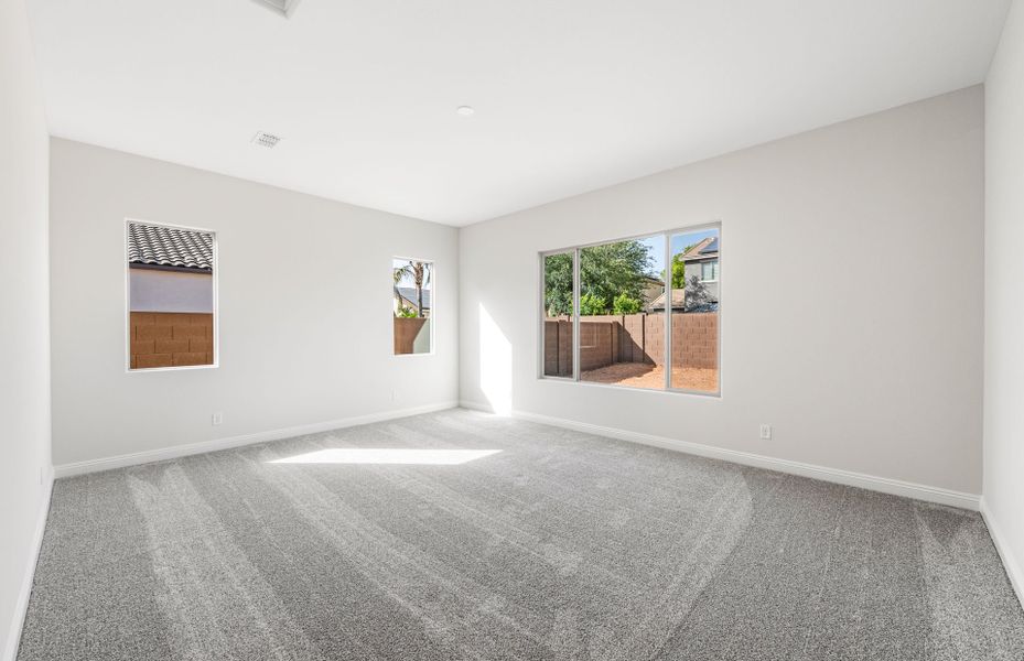 Spacious, unfurnished interior of a new home in Artisan at Asante, Surprise (Image 23). Spacious, unfurnished interior of a new home in Artisan at Asante, Surprise (Image 23).