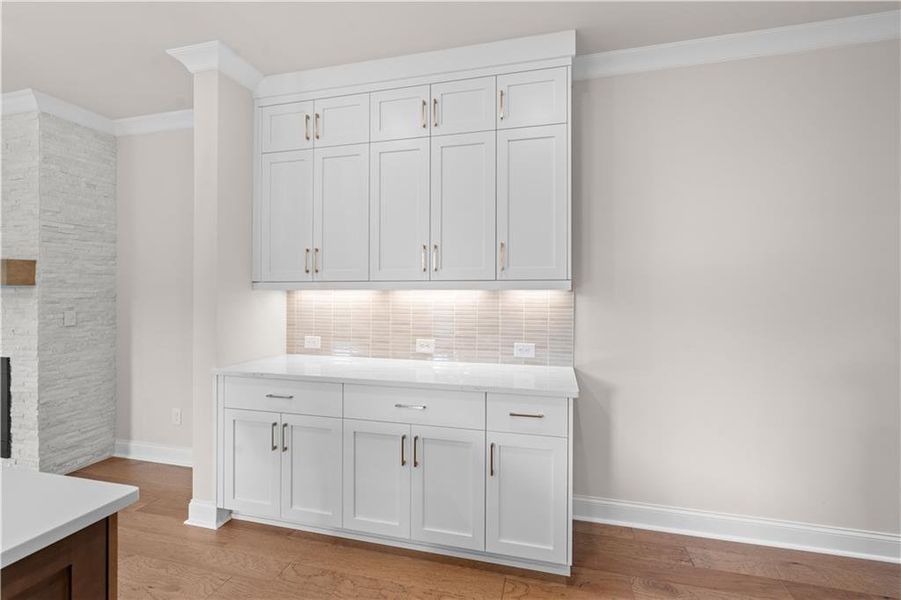 Furnished interior view inside a new home in Ward's Crossing Townhomes, Johns Creek (Image 33). Furnished interior view inside a new home in Ward's Crossing Townhomes, Johns Creek (Image 33).