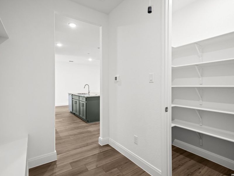 Spacious, unfurnished interior of a new home in The Reserve at Potranco Oaks, Castroville (Image 34).