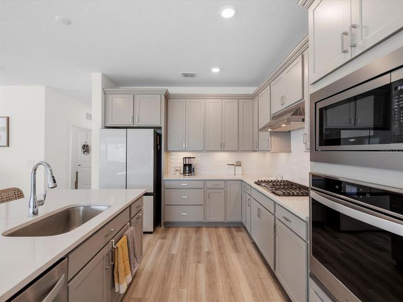 Furnished interior view inside a new home in , Land O' Lakes (Image 15).