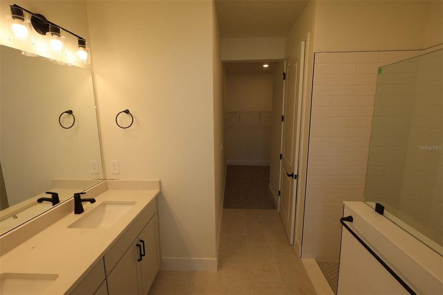 Furnished interior view inside a new home in Gracewater at Sarasota, Sarasota (Image 5).