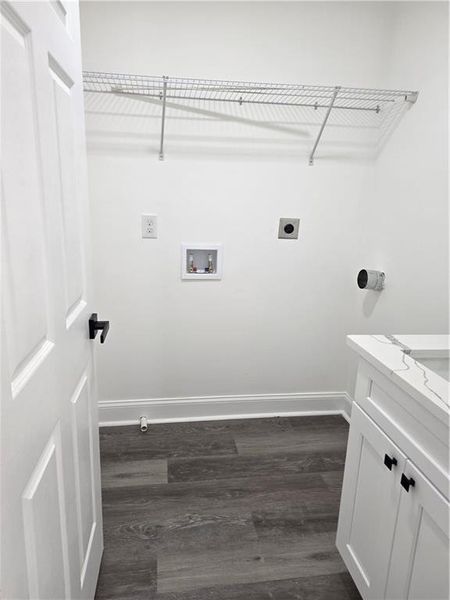 Spacious, unfurnished interior of a new home in , Austell (Image 39).