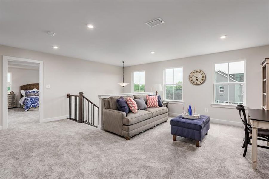 Representative furnished interior of a home built from the York by Ryan Homes in Berkeley, Spartanburg (Image 19).