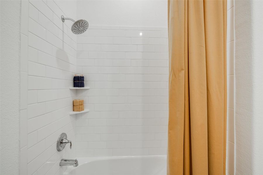Close-up of interior finishes inside a home in Anniston, Katy (Image 21).