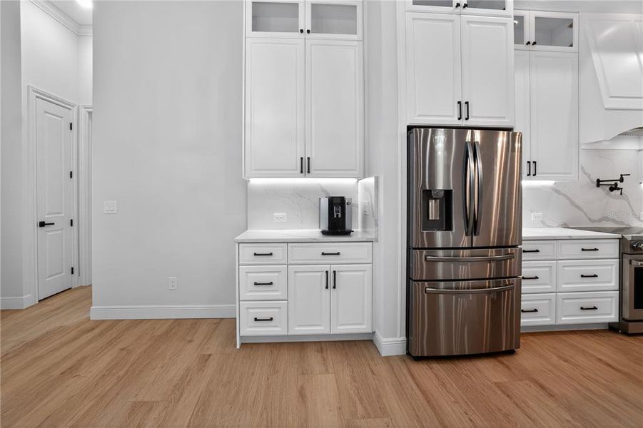Furnished interior view inside a new home in , Port Charlotte (Image 12).