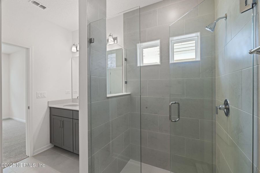 Image 67 of a home in Beacon Lake.