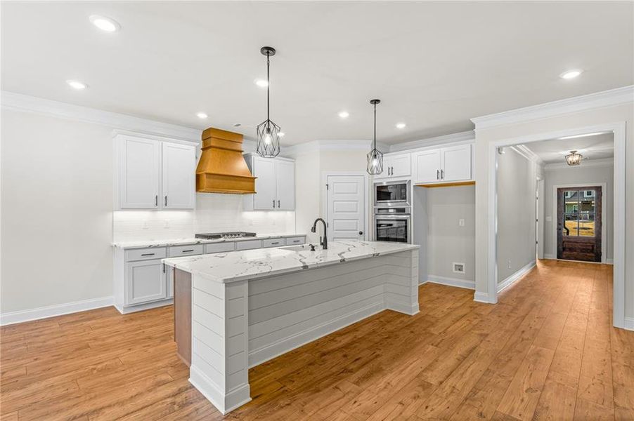 Furnished interior view inside a new home in Red Oak Ridge, Loganville (Image 7).