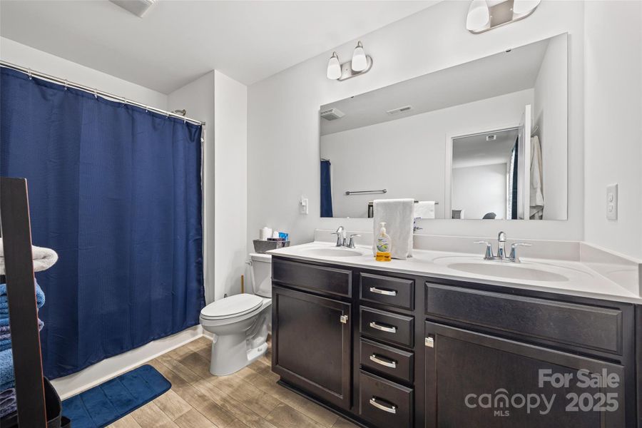 Furnished interior view inside a new home in , York (Image 30).