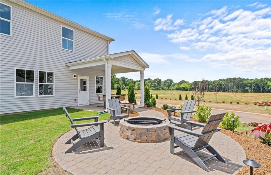 Exterior details and patio area of a home in Watermist at Mirror Lake, Villa Rica (Image 19).