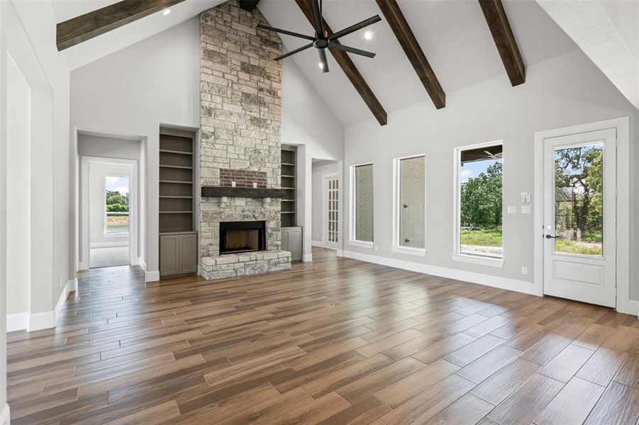 Spacious, unfurnished interior of a new home in , Weatherford (Image 33). Spacious, unfurnished interior of a new home in , Weatherford (Image 33).