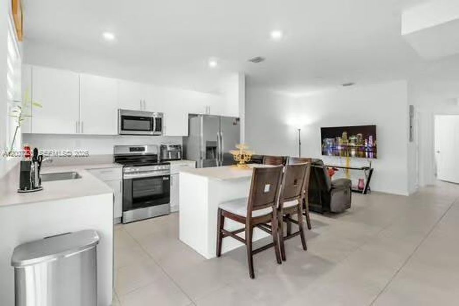Furnished interior view inside a new home in , Homestead (Image 17).