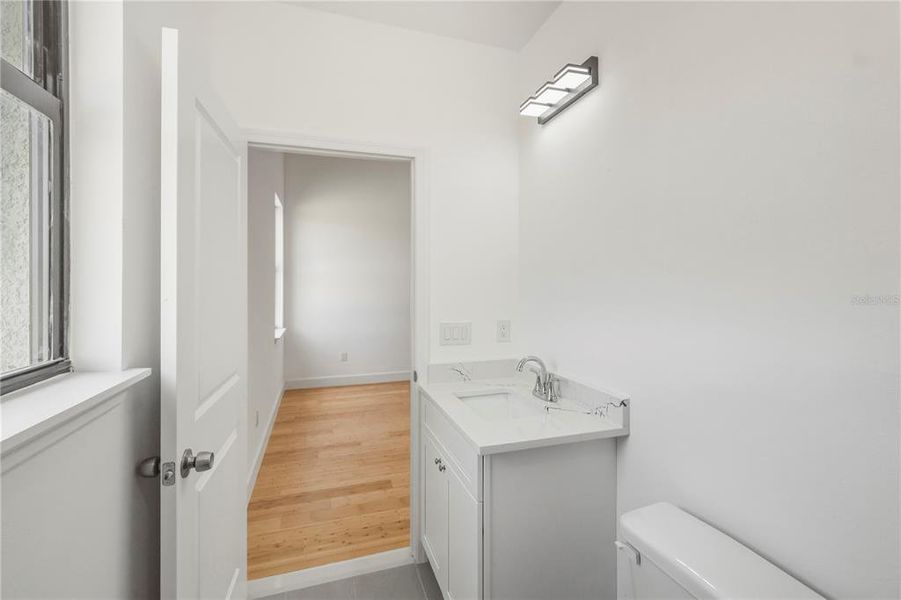 Furnished interior view inside a new home in , Port Charlotte (Image 50).