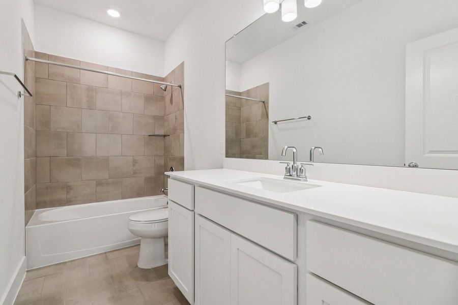 21514 Berry Crest Ln Bath