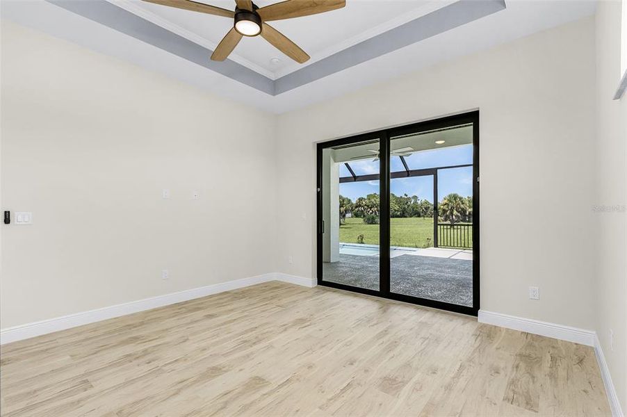 Spacious, unfurnished interior of a new home in , Punta Gorda (Image 16).