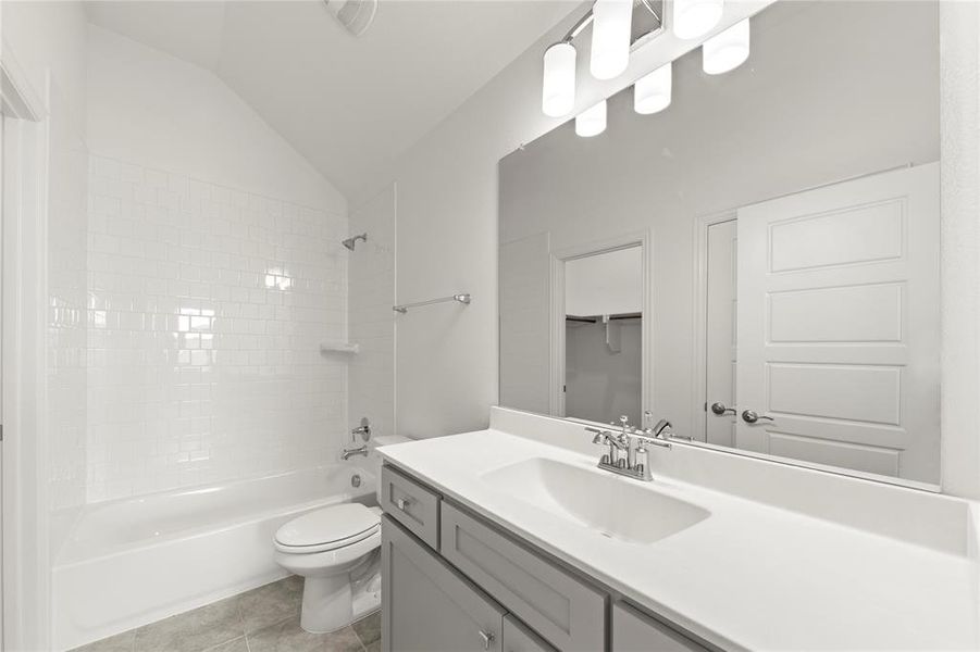 22. 332 Bay Laurel - 3RD Bath