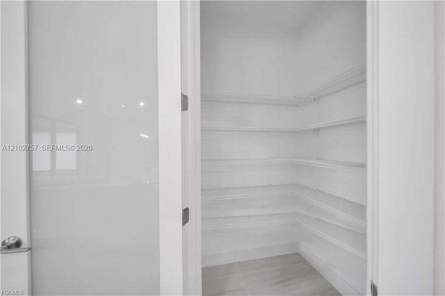 Spacious, unfurnished interior of a new home in , Lehigh Acres (Image 40).