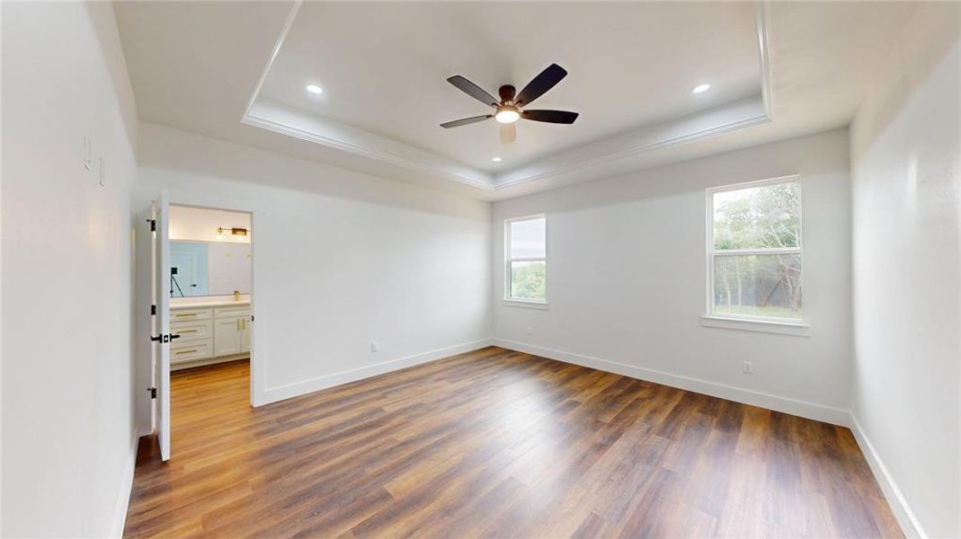 Spacious, unfurnished interior of a new home in , Cleburne (Image 20).