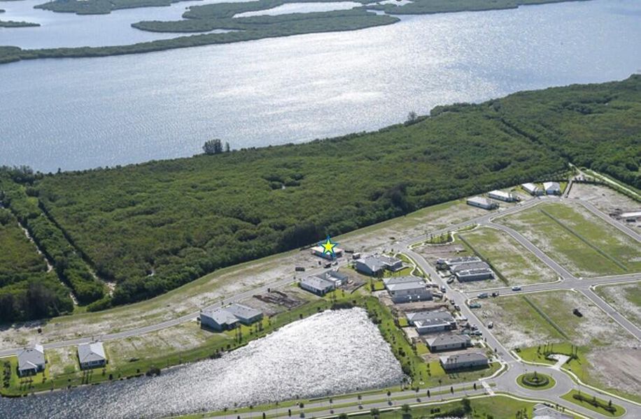 Image 23 of a home in Harbor Isle. Image 23 of a home in Harbor Isle.