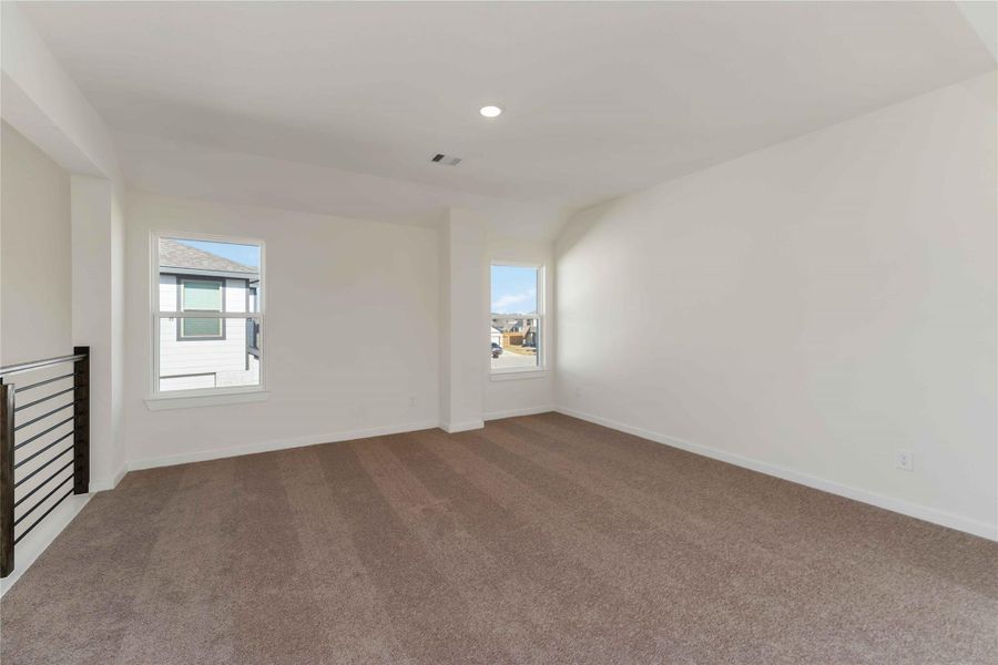 Spacious, unfurnished interior of a new home in Granger Pines, Conroe (Image 18). Spacious, unfurnished interior of a new home in Granger Pines, Conroe (Image 18).