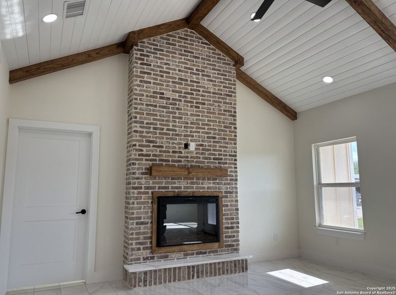 Image 23 of a home in .