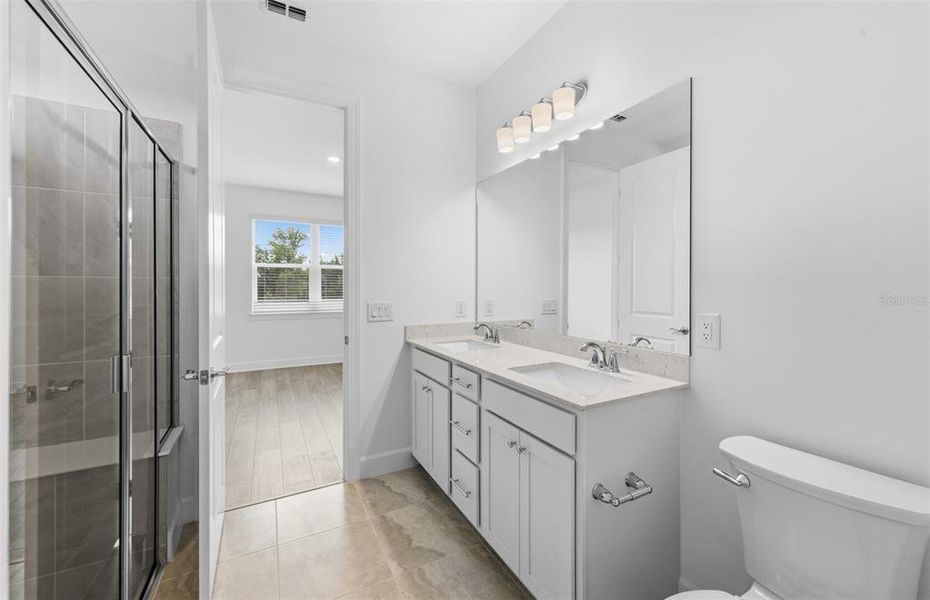 Furnished interior view inside a new home in Reagan Landing, Bradenton (Image 10). Furnished interior view inside a new home in Reagan Landing, Bradenton (Image 10).