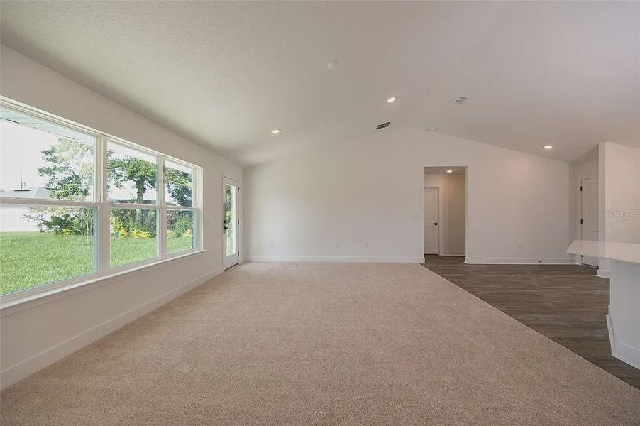 Spacious, unfurnished interior of a new home in Palm Coast, Palm Coast (Image 12).