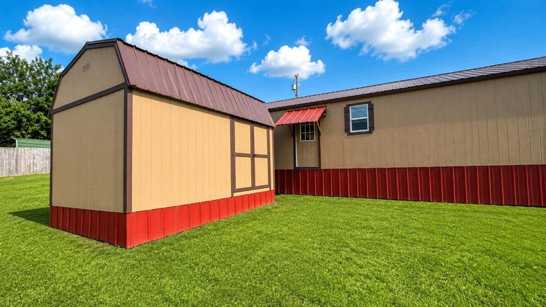 Exterior details and patio area of a home in , Quitman (Image 12).