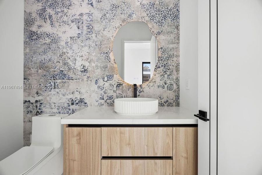 Image 44 of a home in .