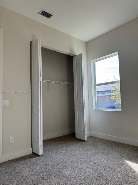 Spacious, unfurnished interior of a new home in , Labelle (Image 30).