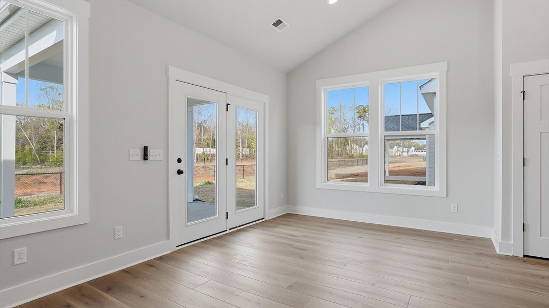 Functional and stylish breakfast area in our highly sought-after Pelham Crossing community