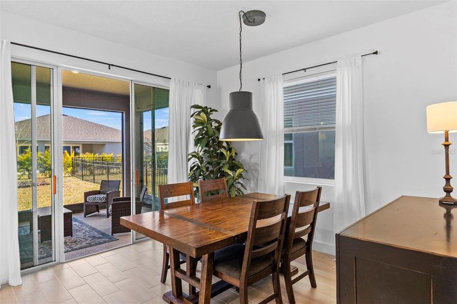 Furnished interior view inside a new home in , Apollo Beach (Image 6).