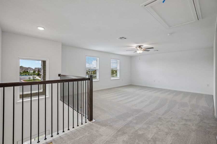 Spacious, unfurnished interior of a new home in Lisso, Pflugerville (Image 35).