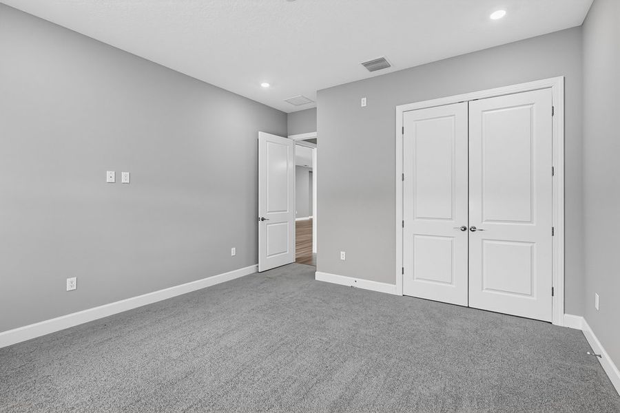 Spacious, unfurnished interior of a new home in Westview Community Group Page, Kissimmee (Image 37).