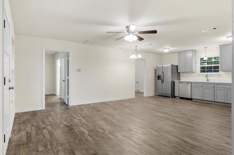 Spacious, unfurnished interior of a new home in , Wills Point (Image 15).