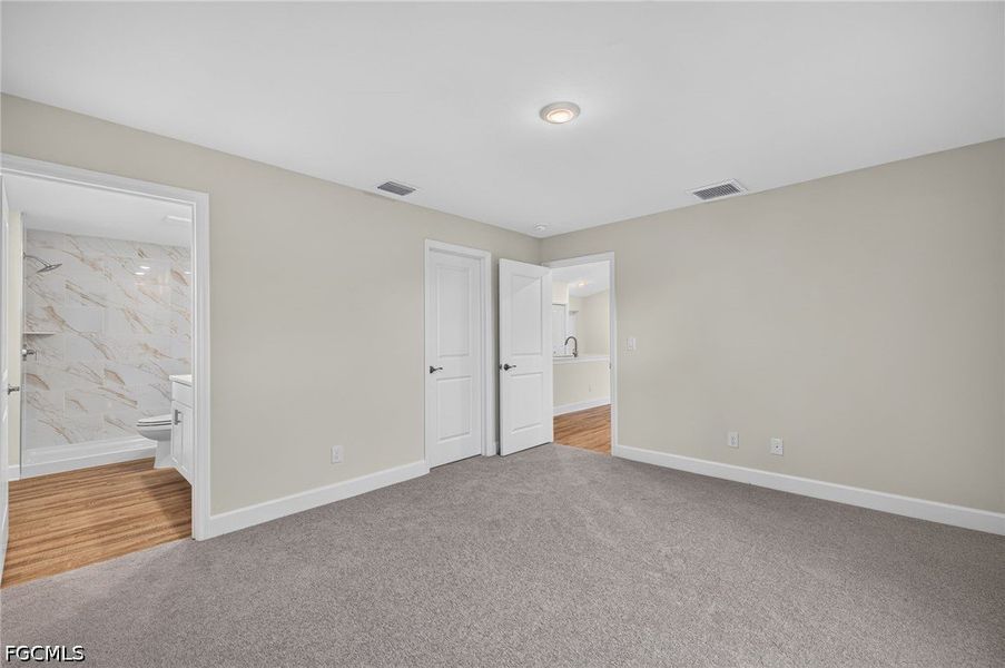 Spacious, unfurnished interior of a new home in Cape Coral, Cape Coral (Image 21). Spacious, unfurnished interior of a new home in Cape Coral, Cape Coral (Image 21).