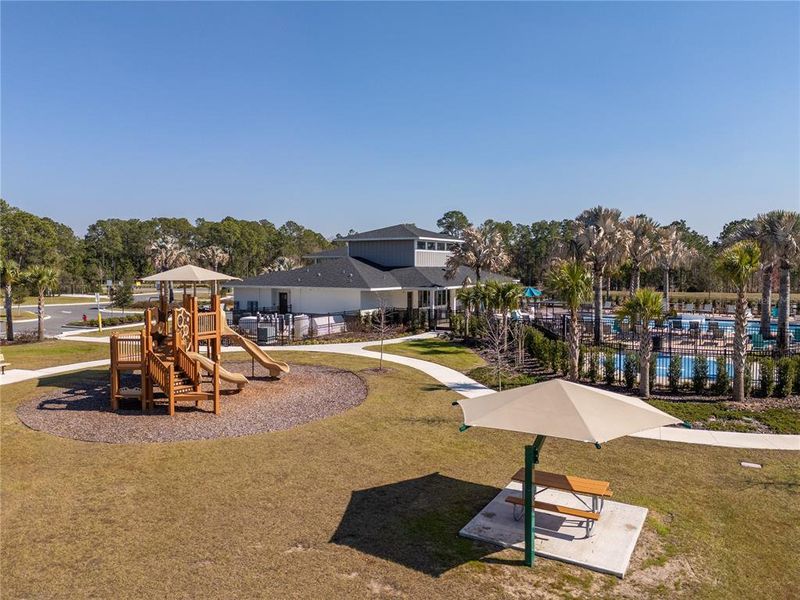 Community amenities in , Clermont (Image 75). Community amenities in , Clermont (Image 75).