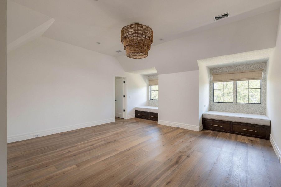 Spacious, unfurnished interior of a new home in , Charleston (Image 115). Spacious, unfurnished interior of a new home in , Charleston (Image 115).