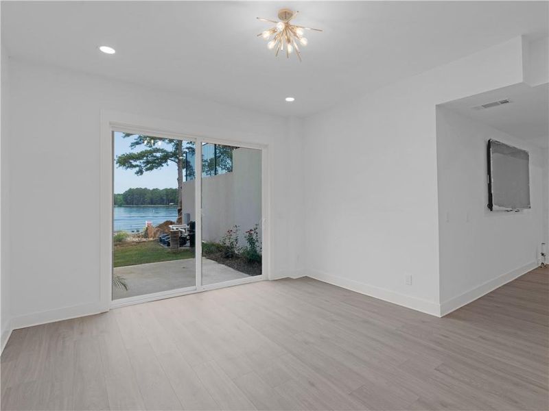 Spacious, unfurnished interior of a new home in , Jonesboro (Image 64).