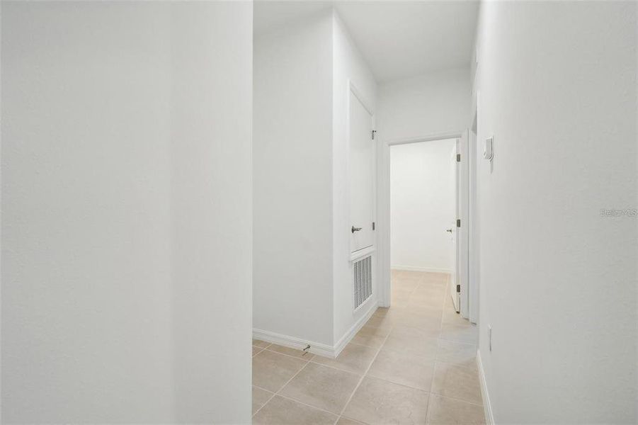 Image 37 of a home in Hidden Cove.