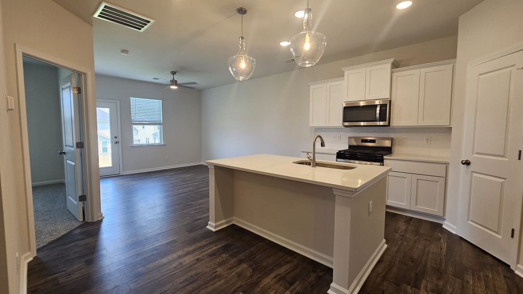 Furnished interior view inside a new home in The Falls, Blythewood (Image 3). Furnished interior view inside a new home in The Falls, Blythewood (Image 3).