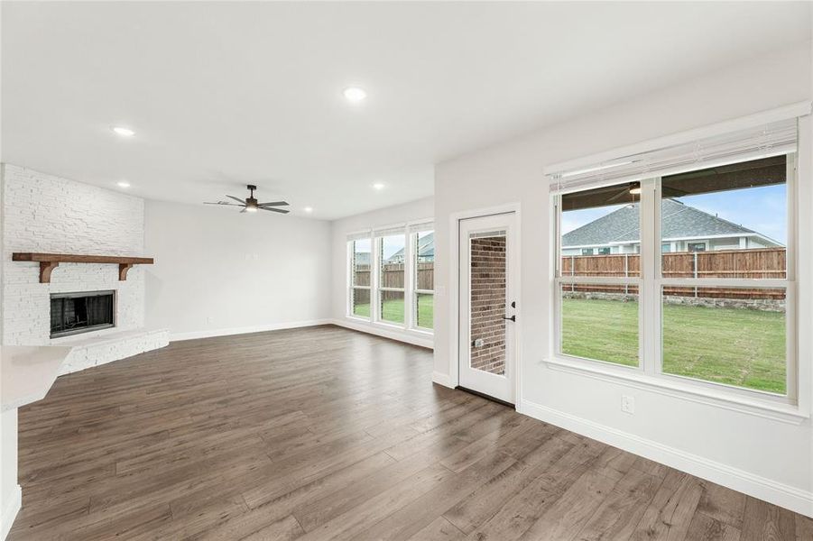 Spacious, unfurnished interior of a new home in Waterscape Classic 50s, Royse City (Image 31).