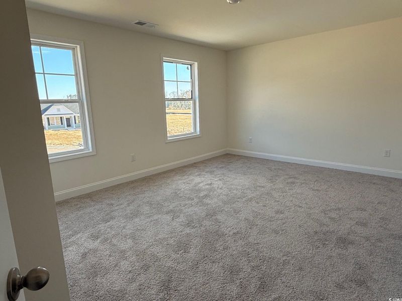 Spacious, unfurnished interior of a new home in Oak Grove, Conway (Image 13).