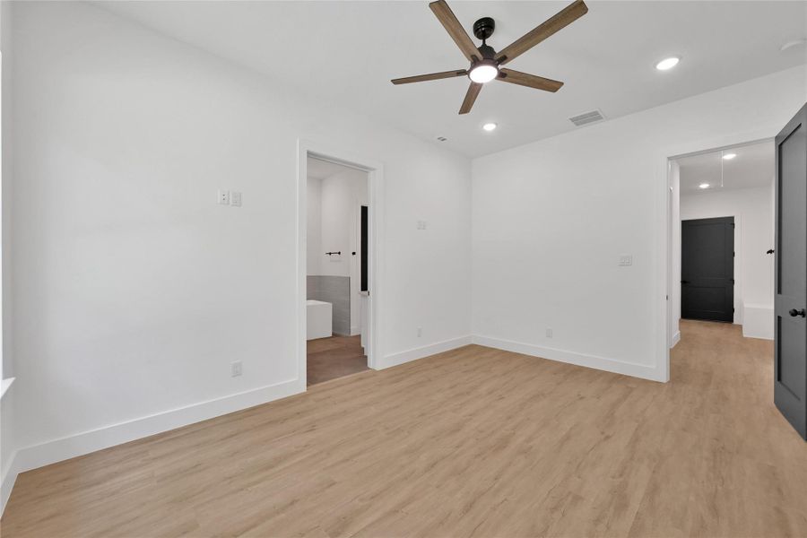Spacious, unfurnished interior of a new home in , Magnolia (Image 36).