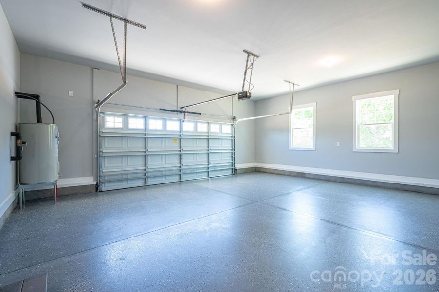 Spacious, unfurnished interior of a new home in , Maiden (Image 24).