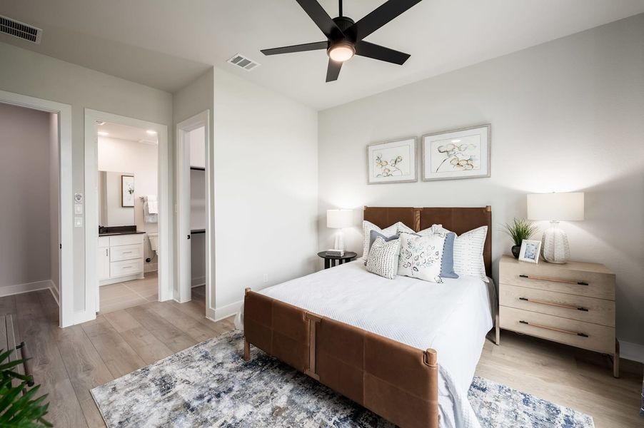 Representative furnished interior of a home built from the Meritage by Tri Pointe Homes in Legacy Grove, Montgomery (Image 55).