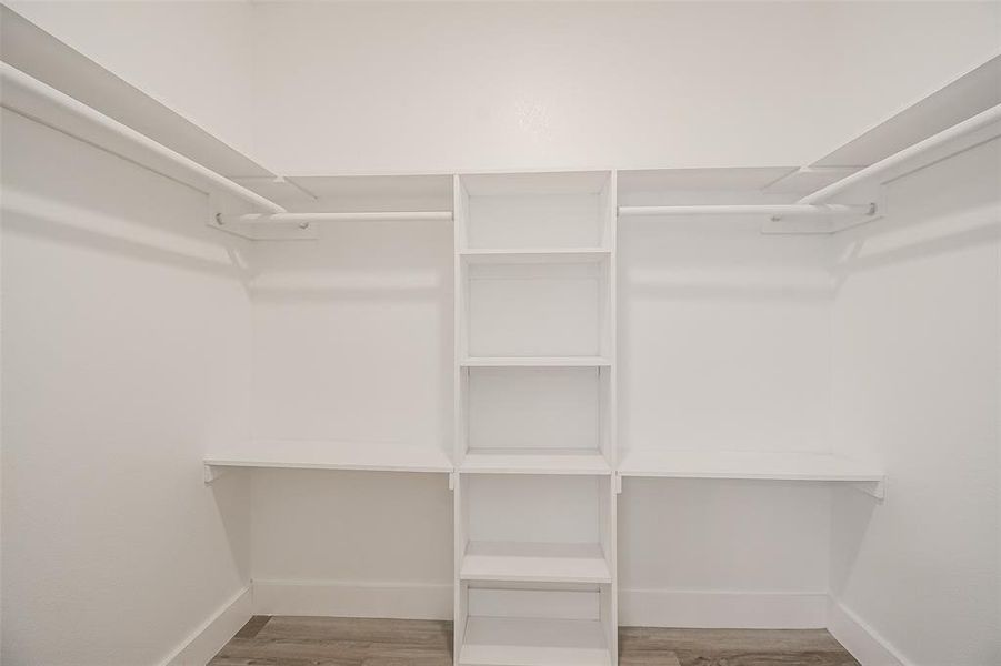 Image 36 of a home in .