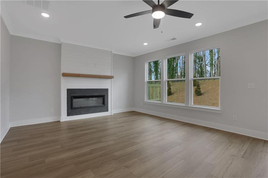 Spacious, unfurnished interior of a new home in , Dawsonville (Image 19).