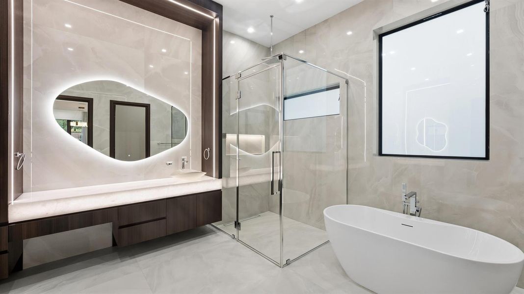 MASTER BATHROOM MASTER BATHROOM