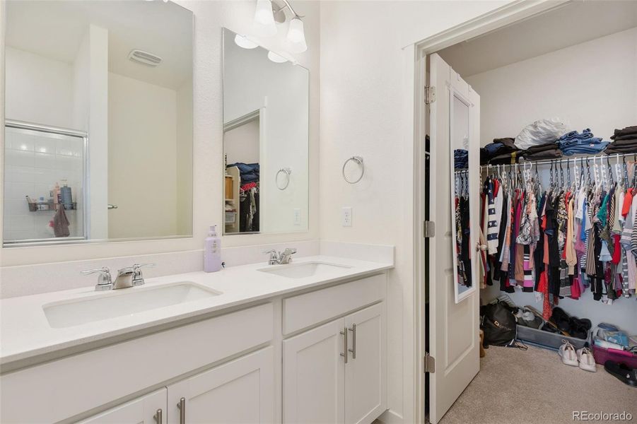 Furnished interior view inside a new home in Lakeside Canyon, Mead (Image 8).