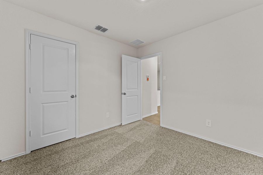 Spacious, unfurnished interior of a new home in Sunset Oaks, Maxwell (Image 19). Spacious, unfurnished interior of a new home in Sunset Oaks, Maxwell (Image 19).